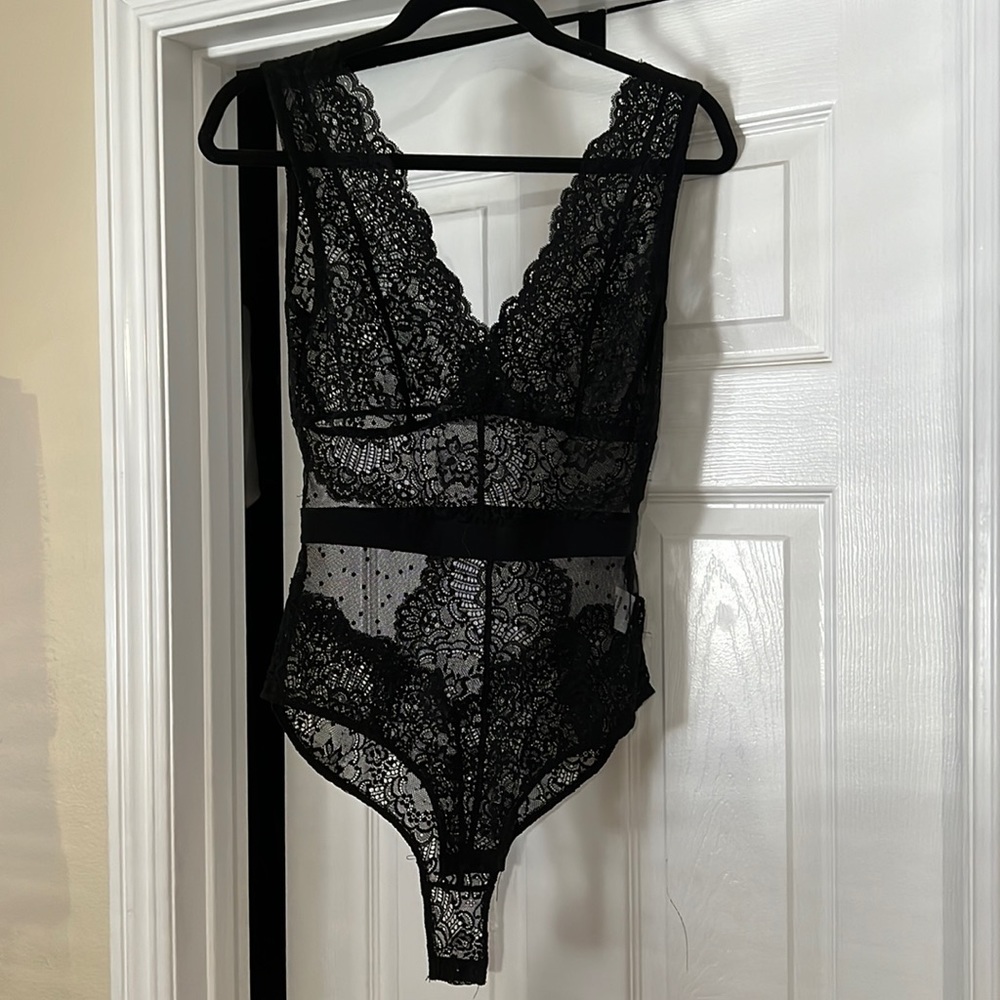 Allyson Collection Lace Bodysuit